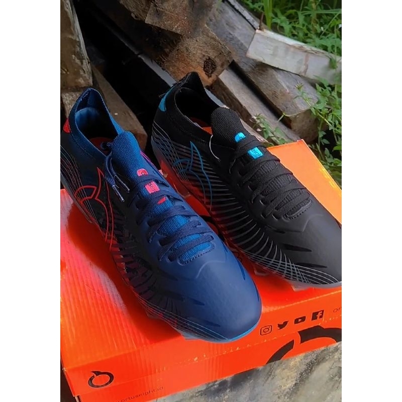 Sepatu Ortuseight Catalyst Liberte FG