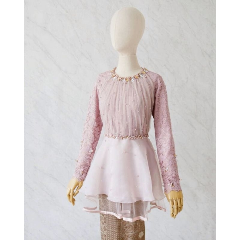 Kebaya Ivory Studio / Ivory Studio RTW