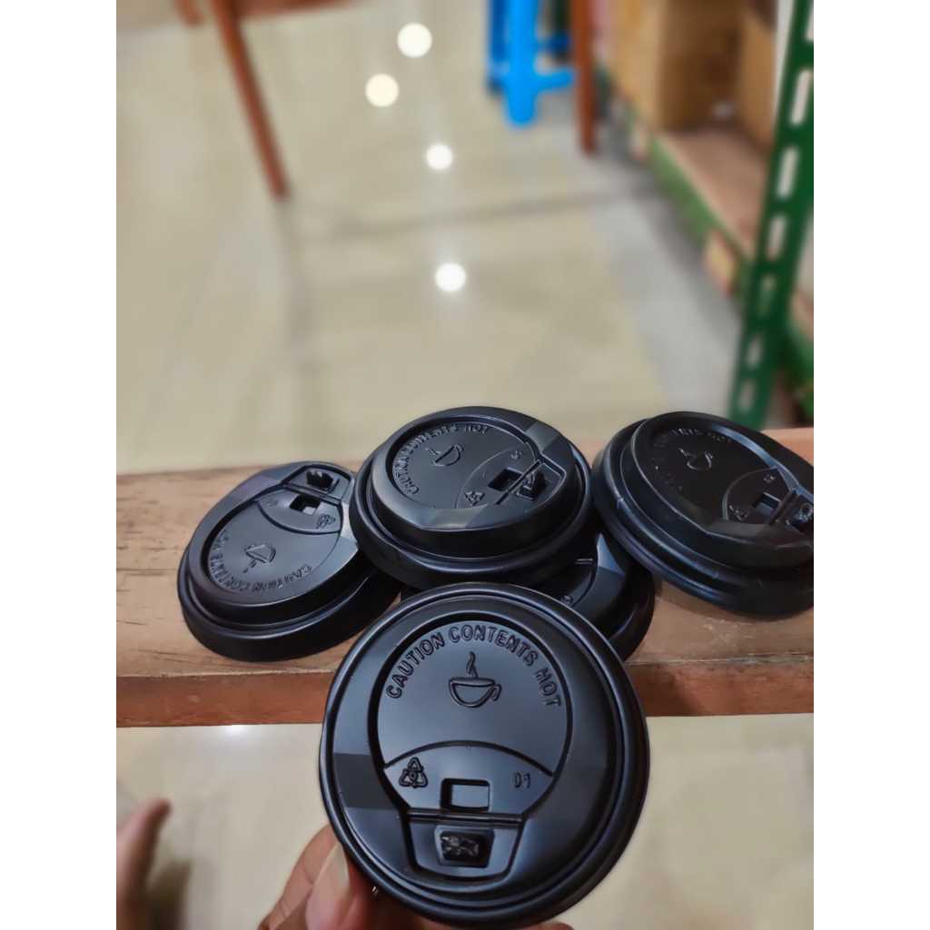 Tutup Gelas Kopi / Tutup Gelas Paper cup Hitam 6,5 oz ( 50 pcs )Tutup Gelas Kopi