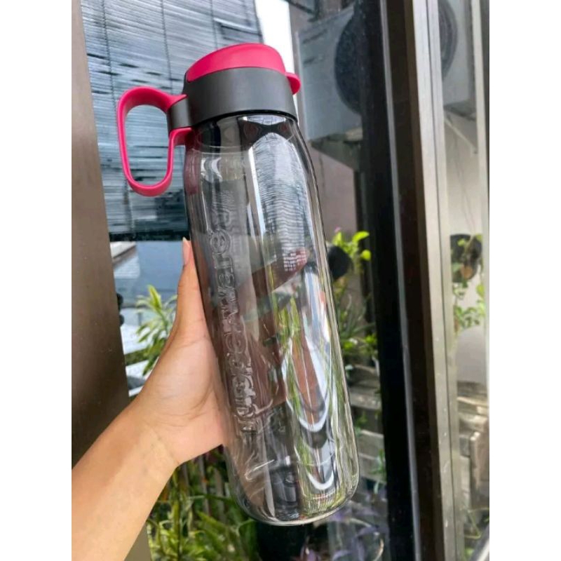 botol minum /botol kristal H2go 750ml tupperware ( 1 )