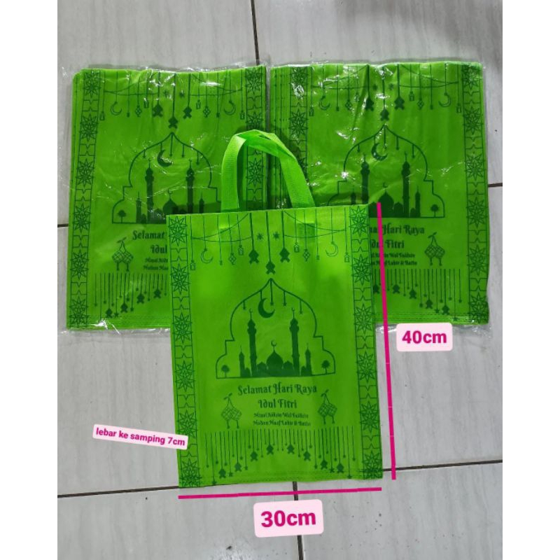 

tas lebaran spundbond goodie bag (isi 12pcs)