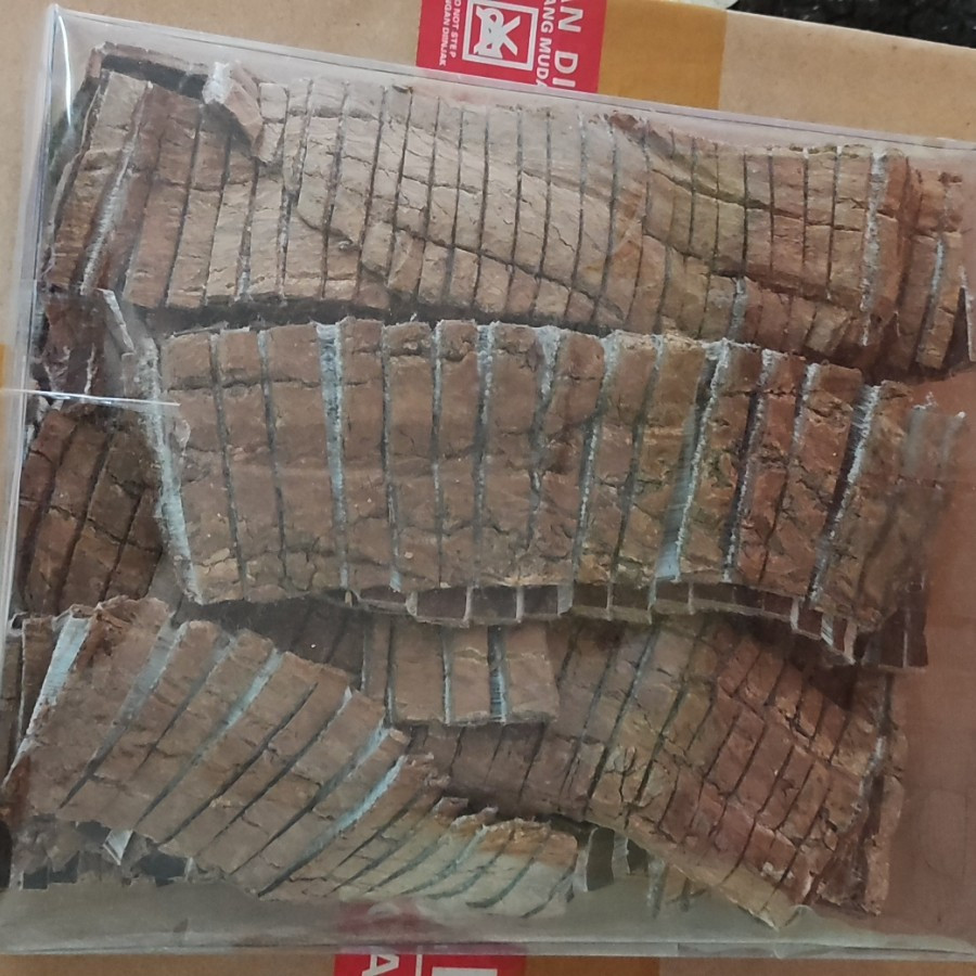 

600gr Herbal Chuan Du Zhong 川杜仲 Cortex Eucommiae Ulmoides Grade