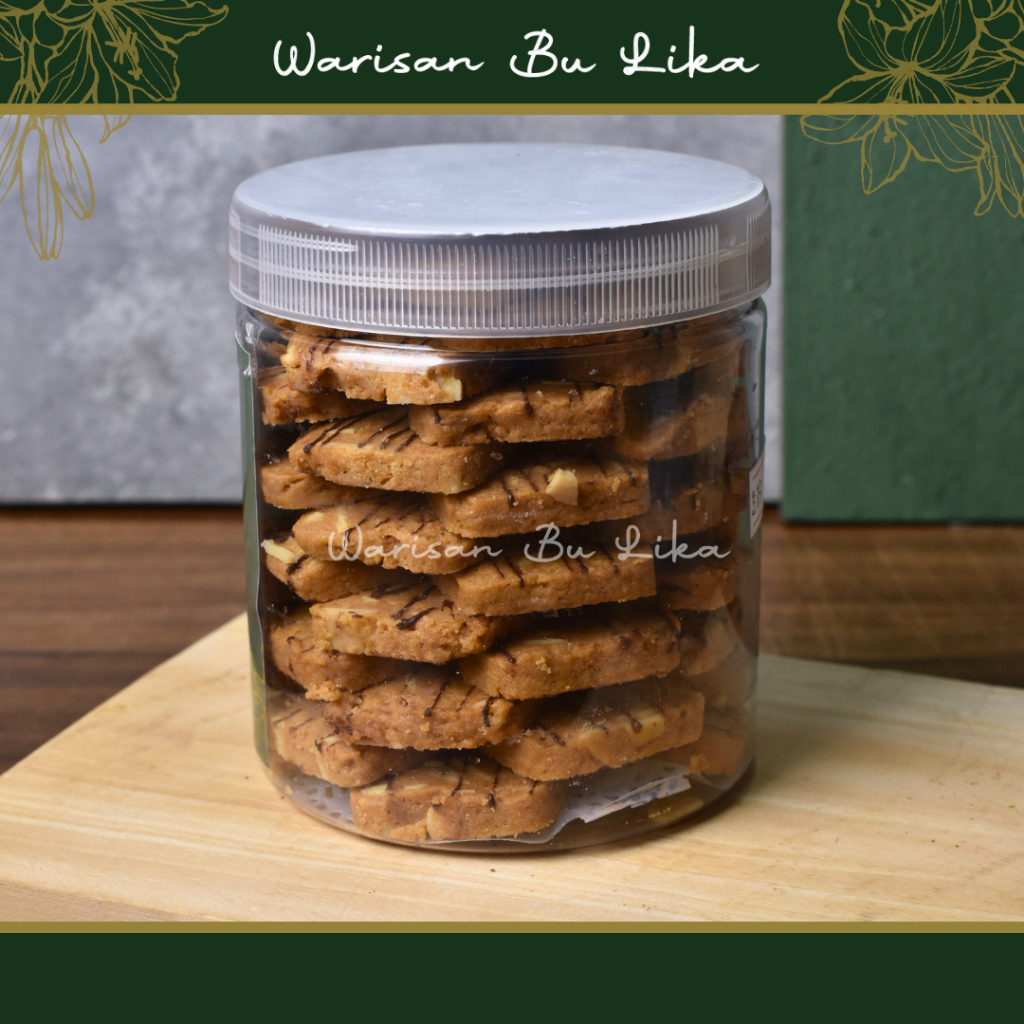 

Almond Choco Cookies Warisan Bu Lika