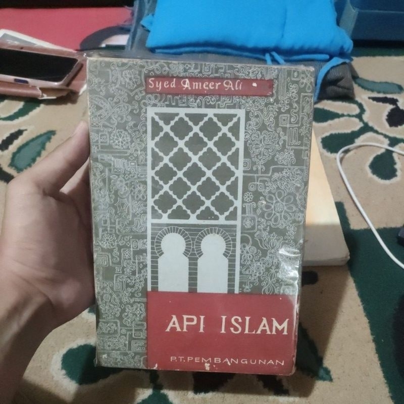 Buku Api Islam Syed Ameer Ali P.T. Pembangunan