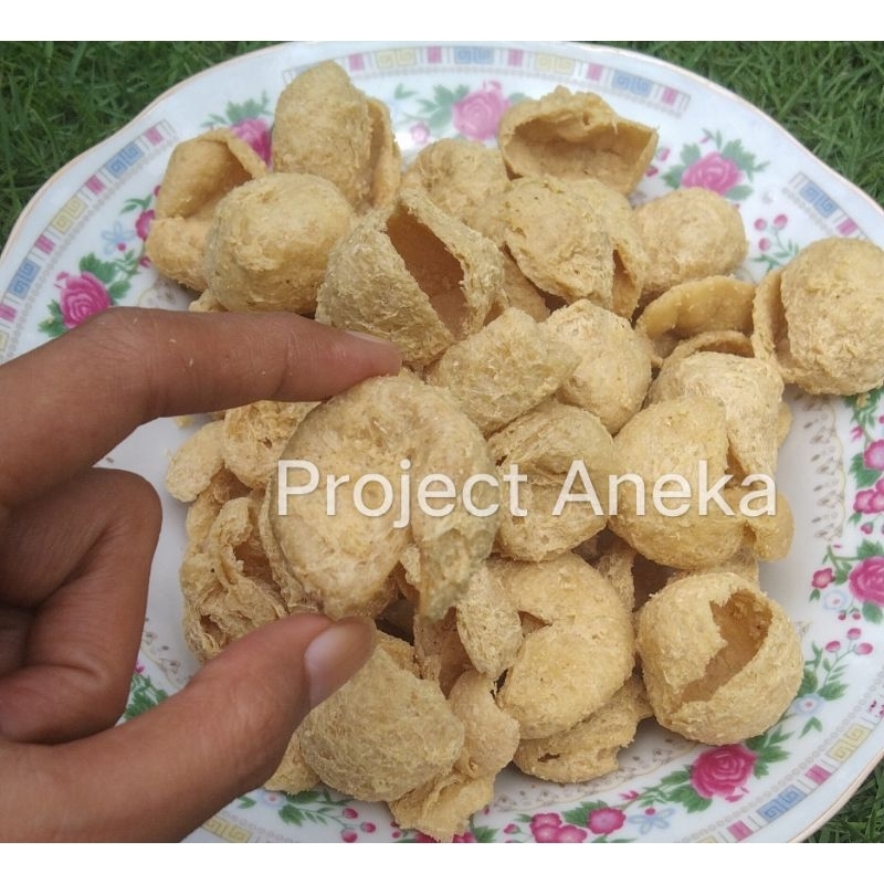 

TAHU KETAWA 250 GRAM CEMILAN TAHU WALIK GURIH RENYAH