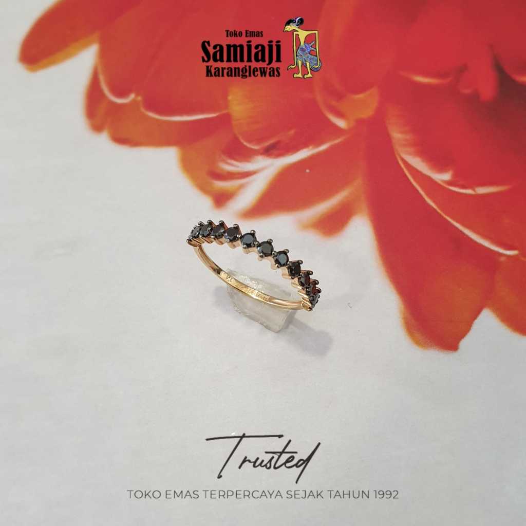 cincin listring mata hitam