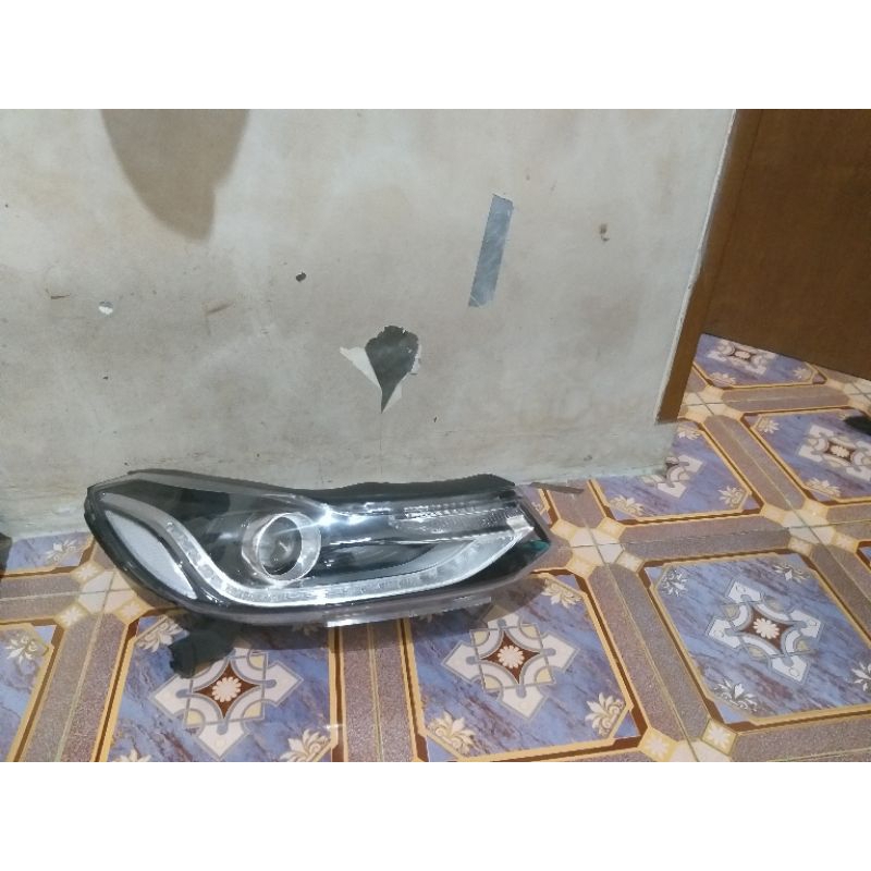 Headlamp Lampu depan Chevrolet Trax Original