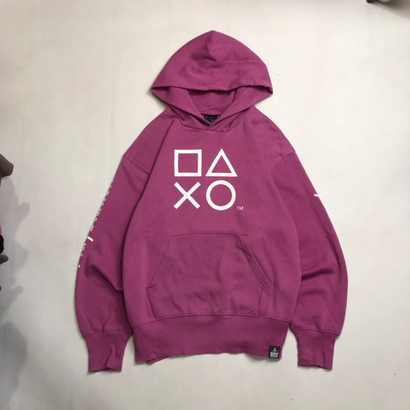 Hoodie Playstation X GU Like new