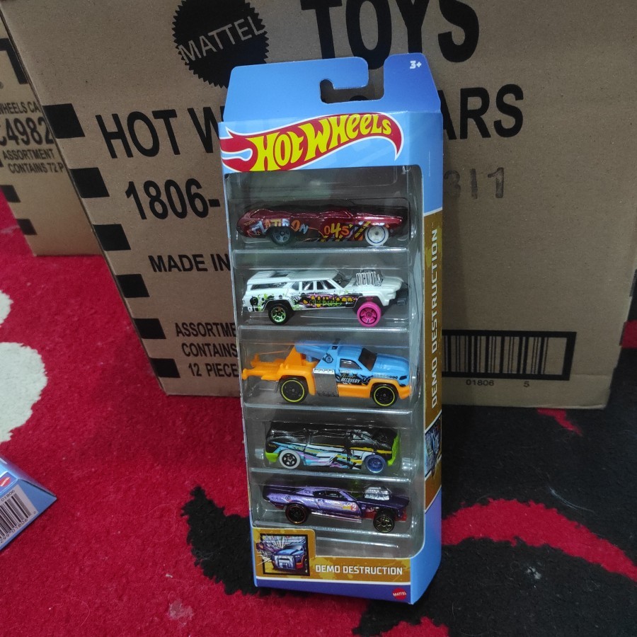 Hot Wheels Gift Pack 5 Demo Destruction untuk Hadiah HLY71