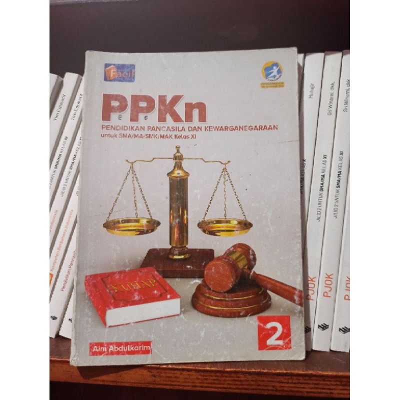 BUKU BEKAS PPKN PKN KELAS 2 11 XI SMA FACIL GRAFINDO KURIKULUM 2013