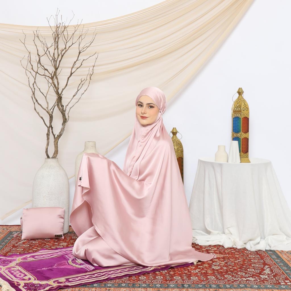 MUKENA SILK ARMANI POLOS