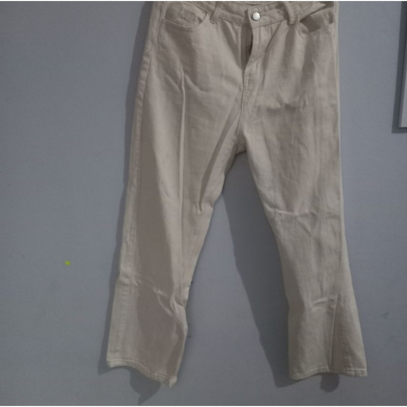 (PRELOVED) JEANS HIGH WAIST