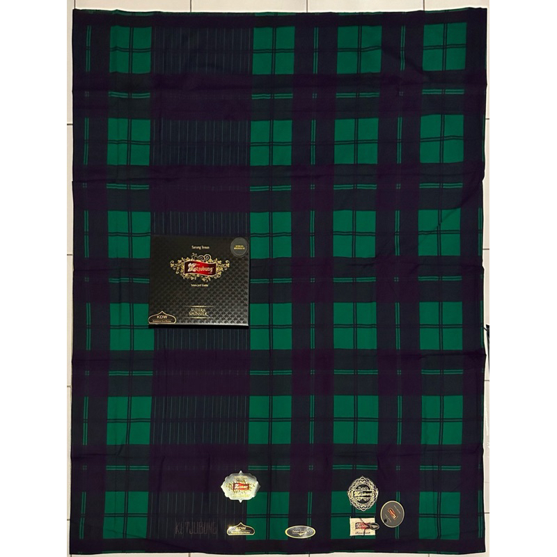 Sarung Ketjubung KDW Sutra Spunsilk - Sarung Ketjubung KDT Motif Kotak - Kotak