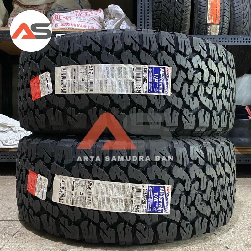 Ban BFGoodrich BF Goodrich A/T AT KO2 305 / 55 R 20 R20 RBT