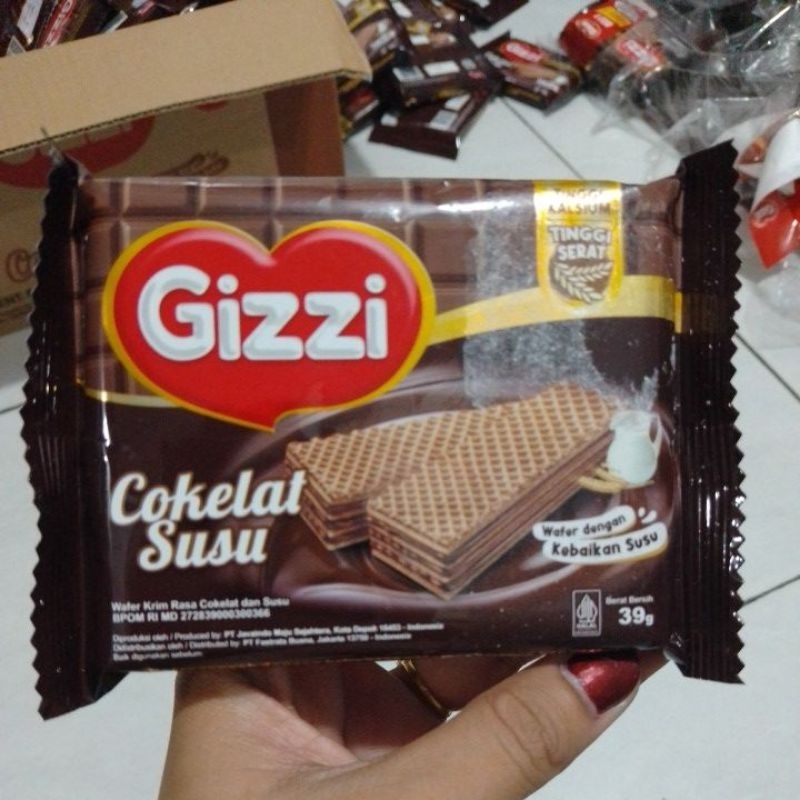 

Wafer Cokelat Susu Gizzi