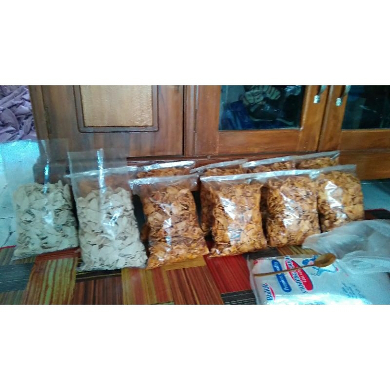 

BASRENG DAUN JERUK 250g MAMA GITA