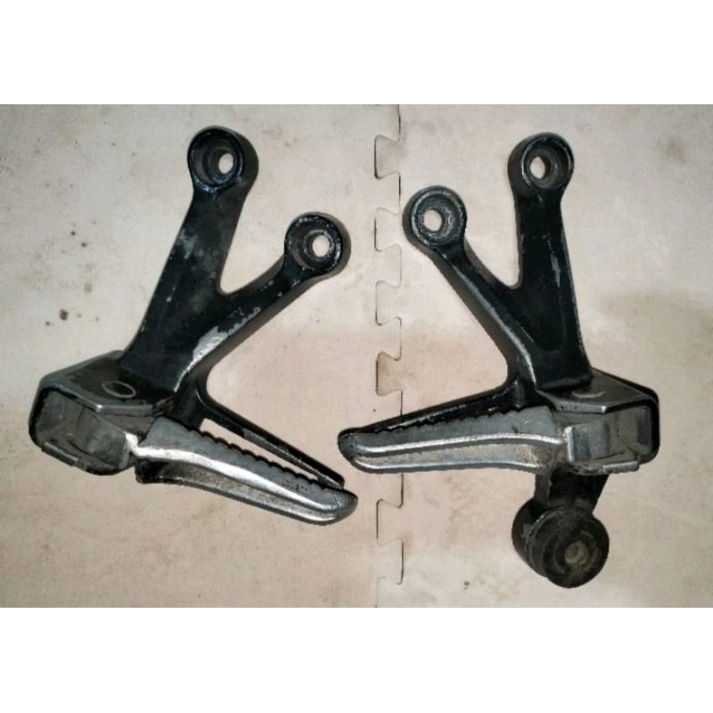 Footstep Belakang Suzuki Satria fu 150 Original Copotan