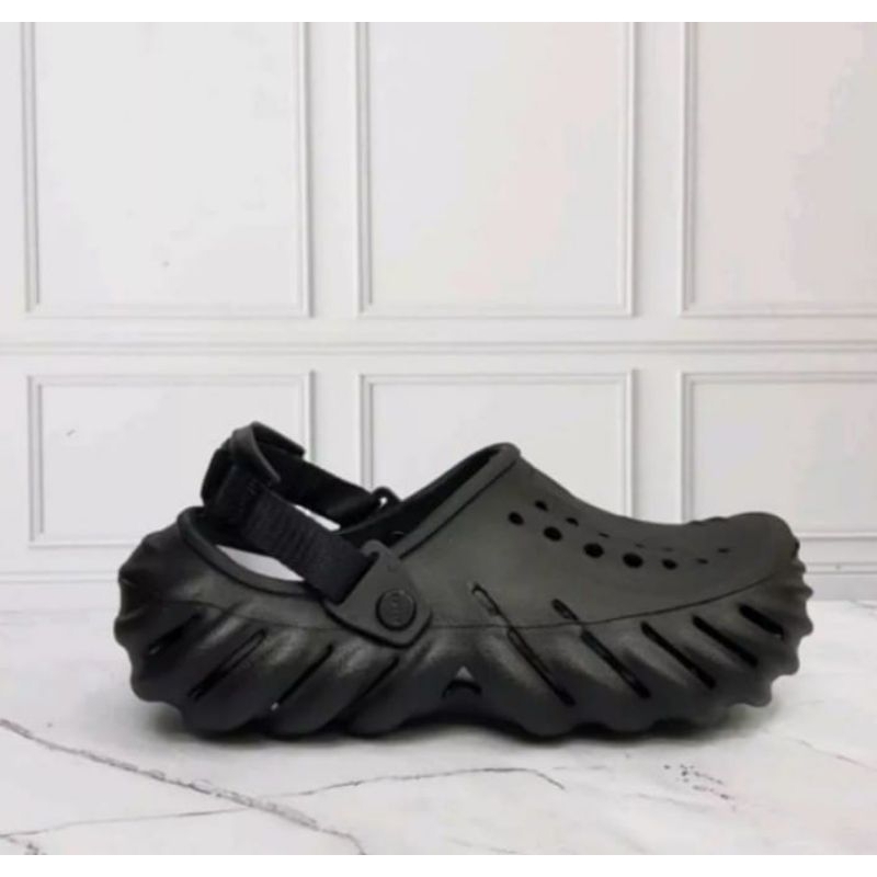 CROCS ECHO CLOG SANDAL UNISEX / CROCS SANDAL UNISEX