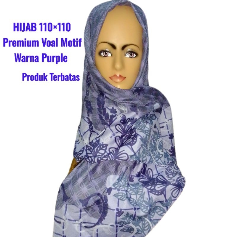 Jilbab Motif Segi Empat Purple Ukuran 110×110 Stok Terbatas Corak Warna Ungu Motif Indah