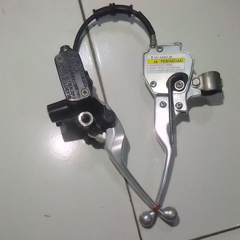 master rem kanan kiri Honda beat fi cbs original