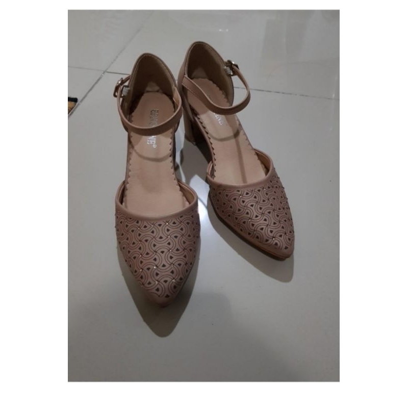 Sepatu Hak Ernestine Coklat