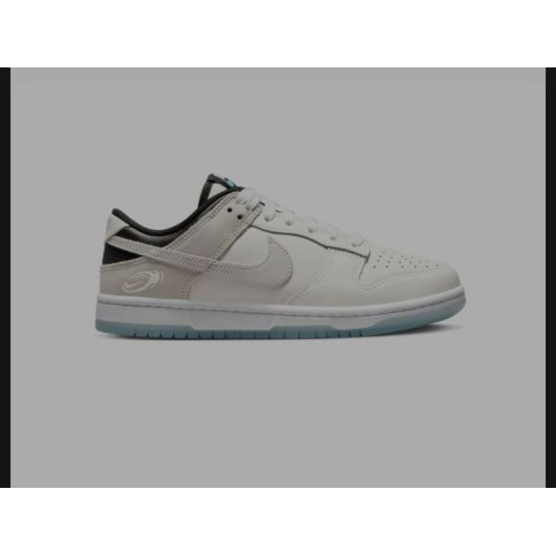 (maliha.th) NIKE W DUNK LOW SE SUPERSONIC