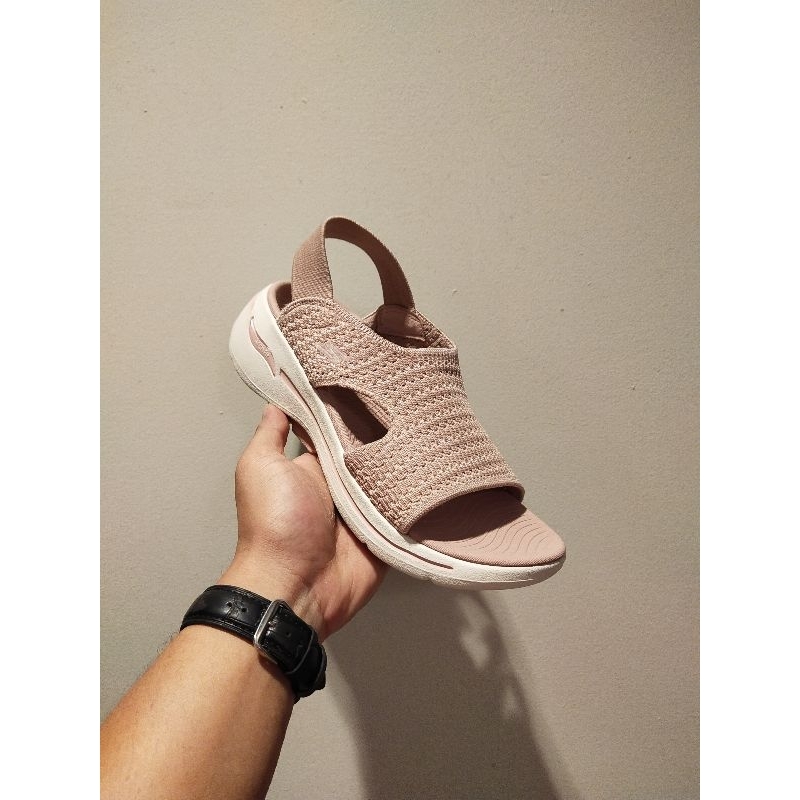 SANDAL WANITA TERBARU SKECHERS ORIGINAL GO WALK ARCH FIT MAUVE EMPUK