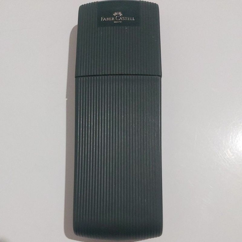 

tempat pensil