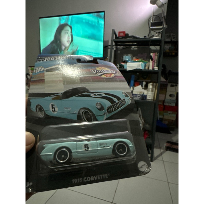 hot wheels vintage 1955 corvette biru stabilo