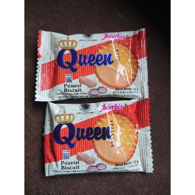 

SNACK JADUL BISKUIT QUEEN INTERBIS KRIM COKLAT DAN KACANG 10PCS X 15gr