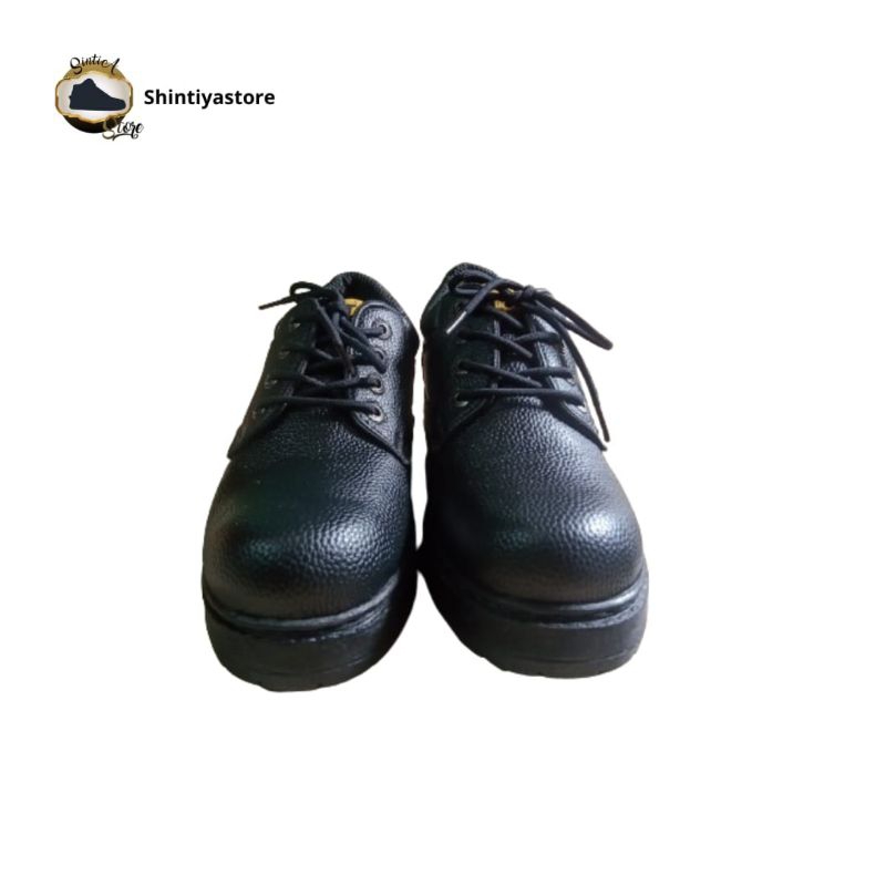 SEPATU SAFETY PENDEK PRIA UJUNG BESI KERJA LAPANGAN PROYEK