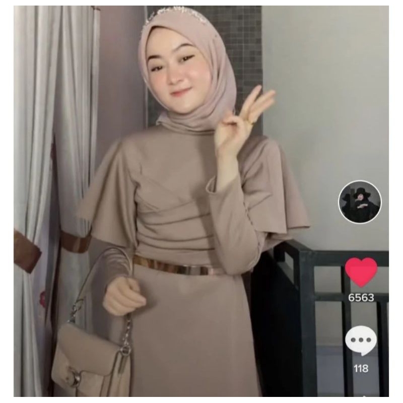 Gamis Dress Titanium Scuba fashion Muslim Clara Lana maxi prewed gamis prewedding