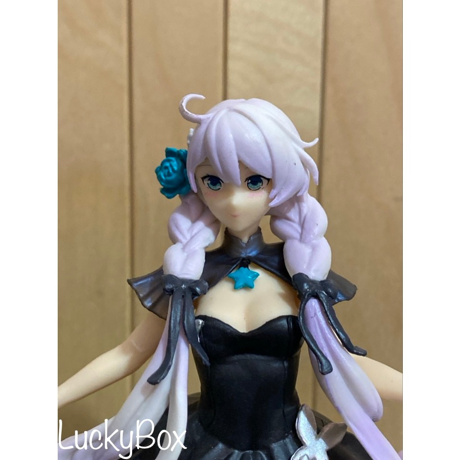 Action figure Honkai Impact Kiana Kaslana Holy Night