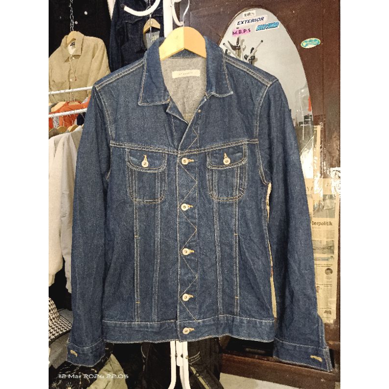 Jaket Jeans GU Dan Motoran