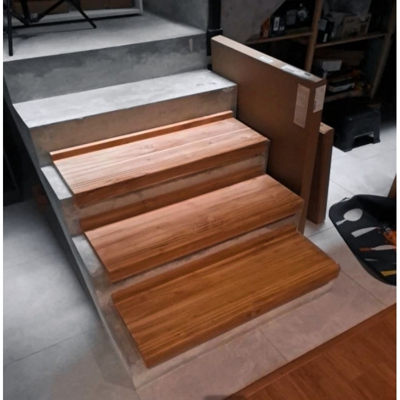 Papan tangga kayu jati model finger joint