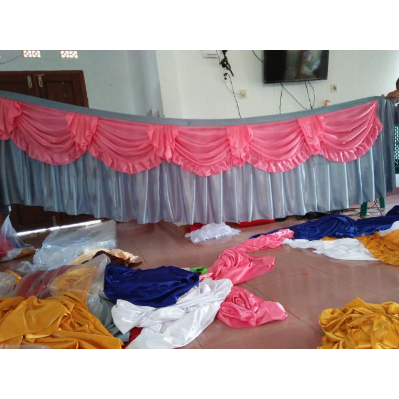 Skirting meja panjang 6 meter Tinggi 75 cm