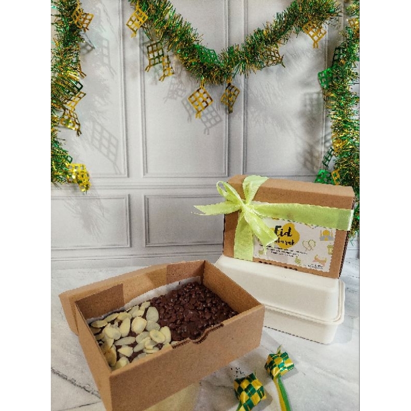 

Hampers Brownies (Mini Mecca Hampers)