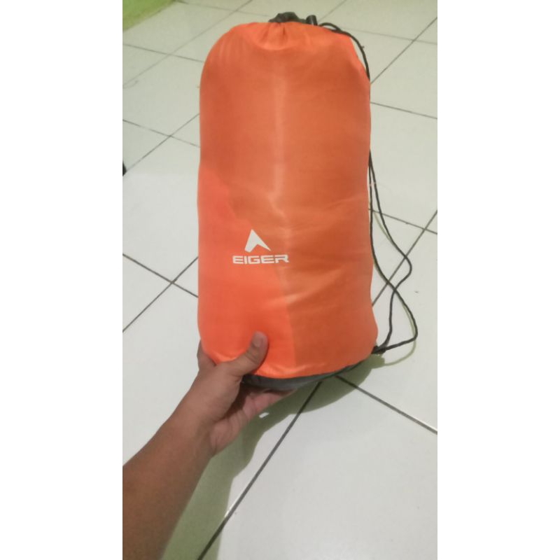 eiger rect pilot 250 us sleeping bag