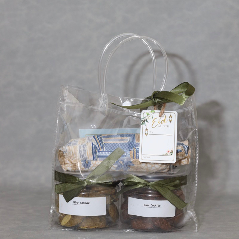 

HAMPERS COOKIES LEBARAN 400 ML + FREE SAJADAH / HAMPERS IDUL FITRI / HAMPERS KUE KERING
