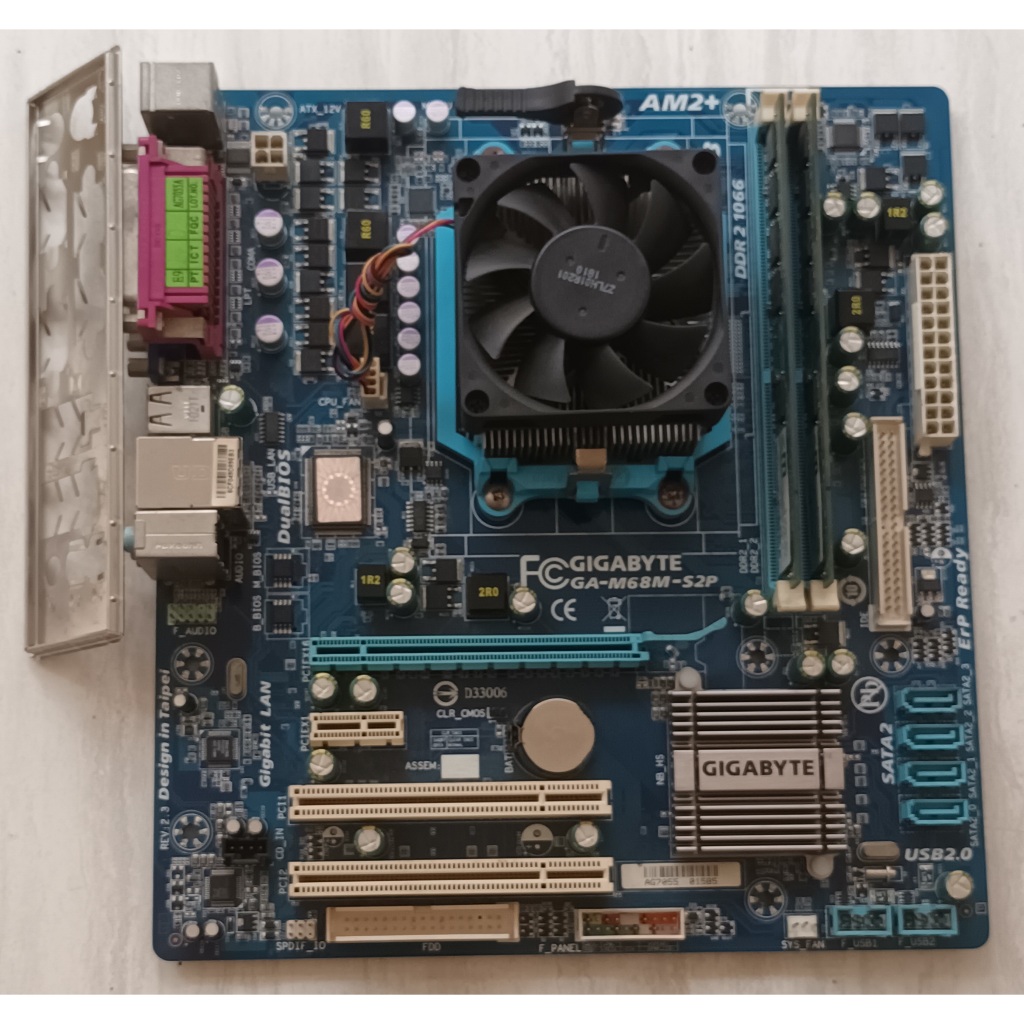 MAINBOARD Gigabyte GA-M68M-S2P (Socket AM2+/AM3/DDR2) (SePAKET) + Processor AMD Athlon II X2 245 (2,