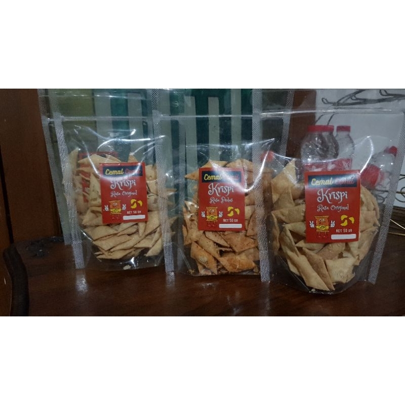 

Snack gurih krispi Cemal cemil