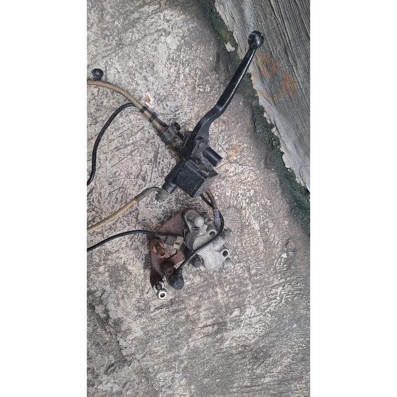 kaliper depan set megelli 250cc