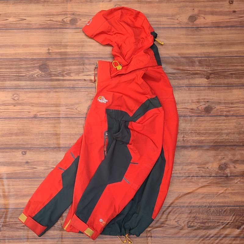 Jaket Gorpcore Lowe Alpine