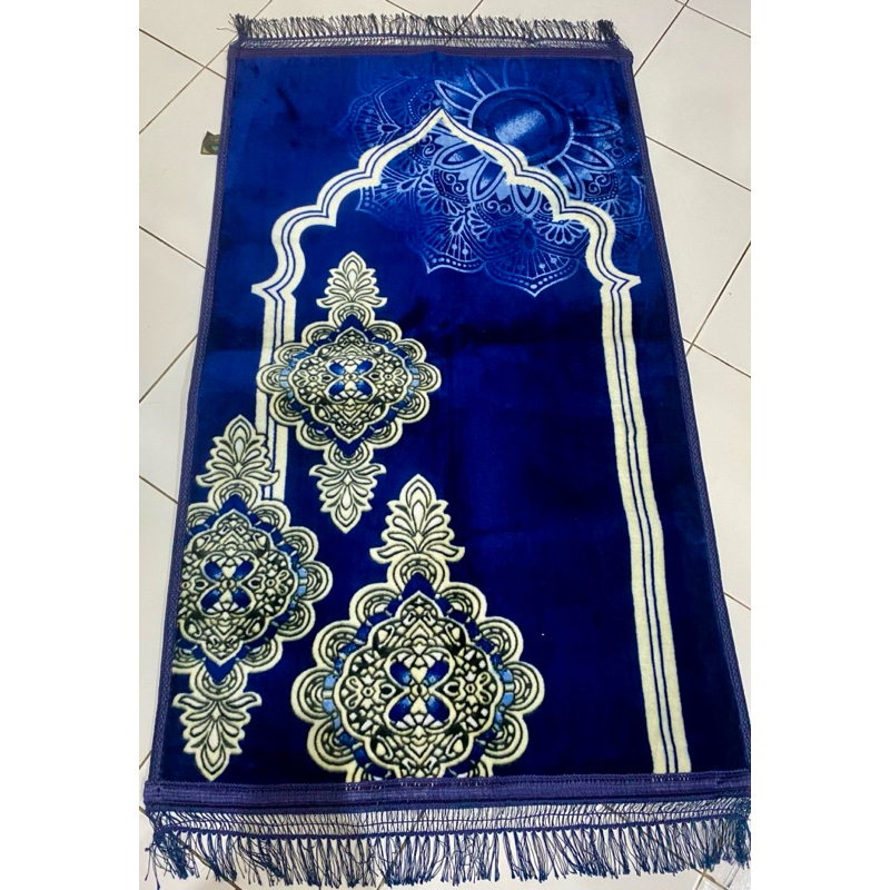 SAJADAH FLORAL BAHAN TEBAL DAN LEMBUT