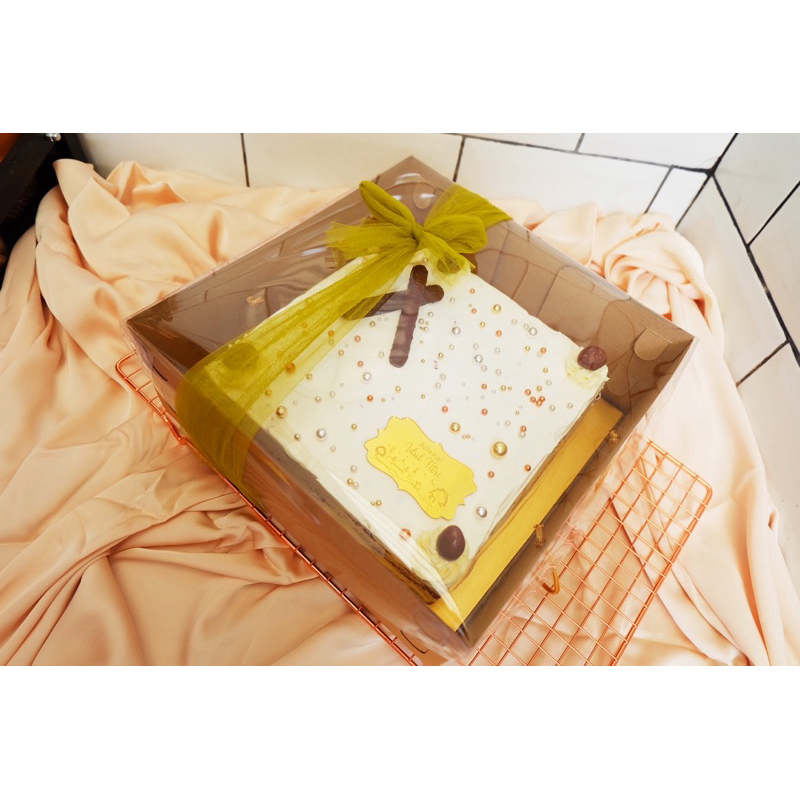 

Hampers Hari Raya whole Cake