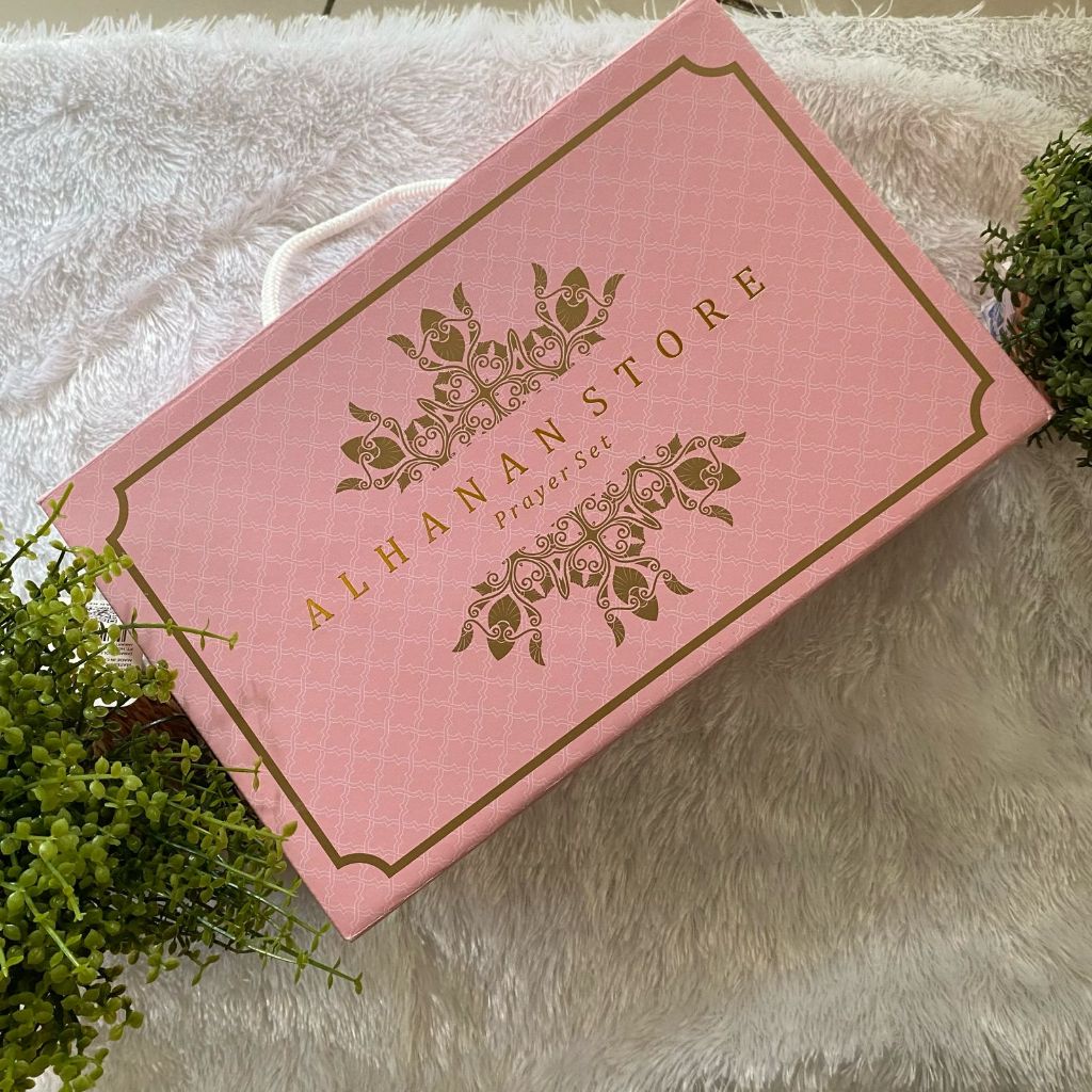 

Alhanan - Hampers Box/Gift Exclusive alhanan
