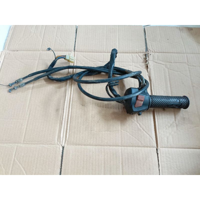 HOLDER KANAN HONDA TIGER