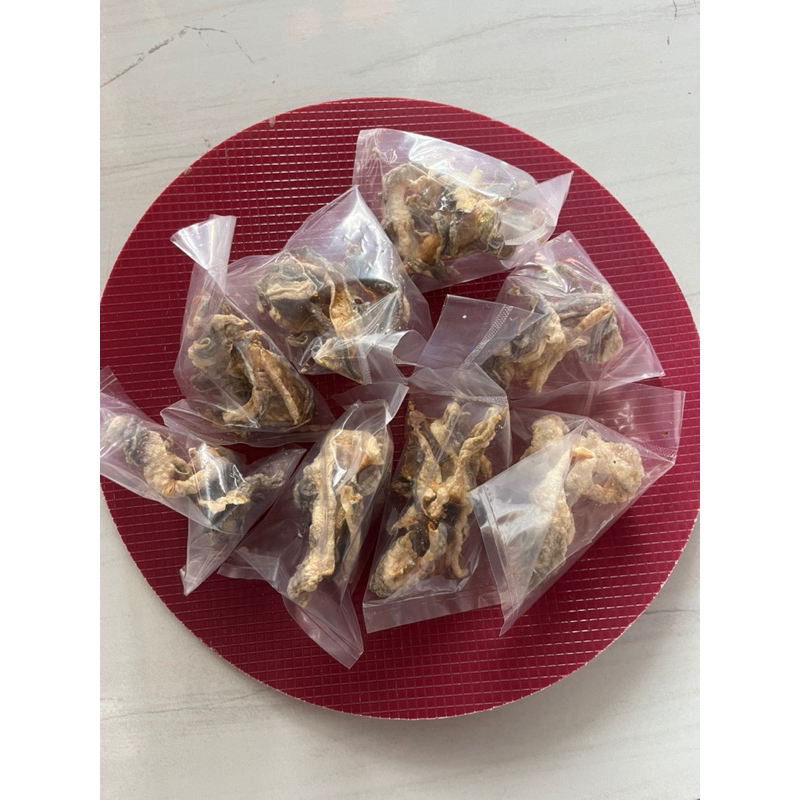 

krupuk kulit isi (12 pcs)