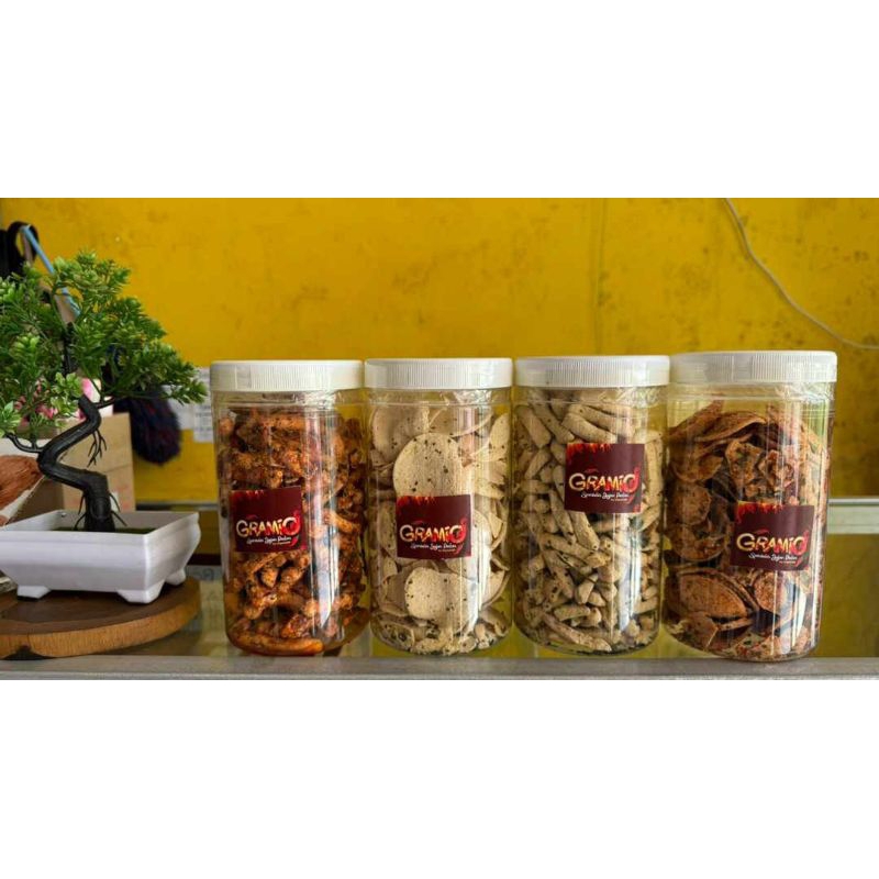 

Basreng Pedas dan Ori Baso Goreng By Gramio