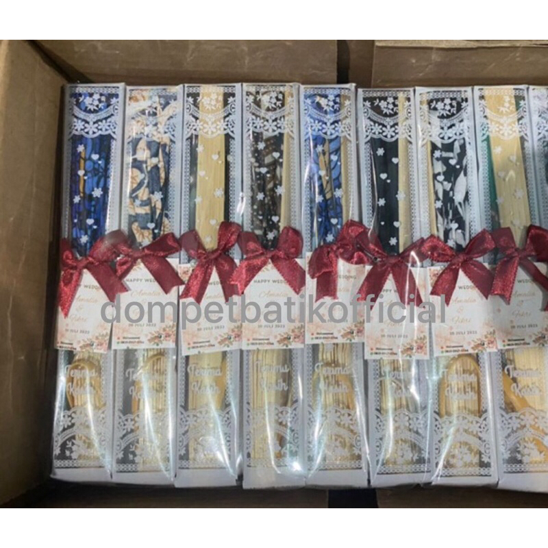 Souvenir pernikahan Kipas batik ((isi 50pcs)) souvenir kipas batik yogya